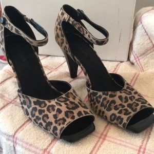 New Aerosols Animal print MaryJane heels 👠 New